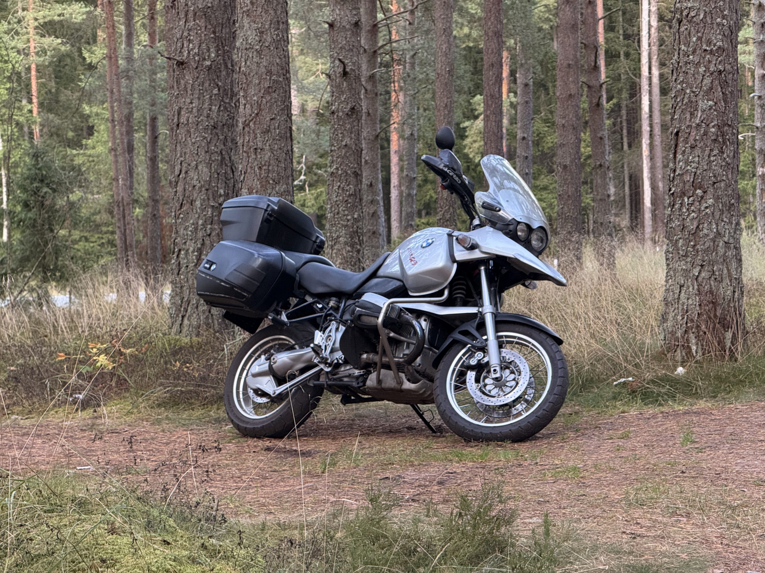 Vecais labais BMW R1150GS ar labu komplektāciju Cēsīs